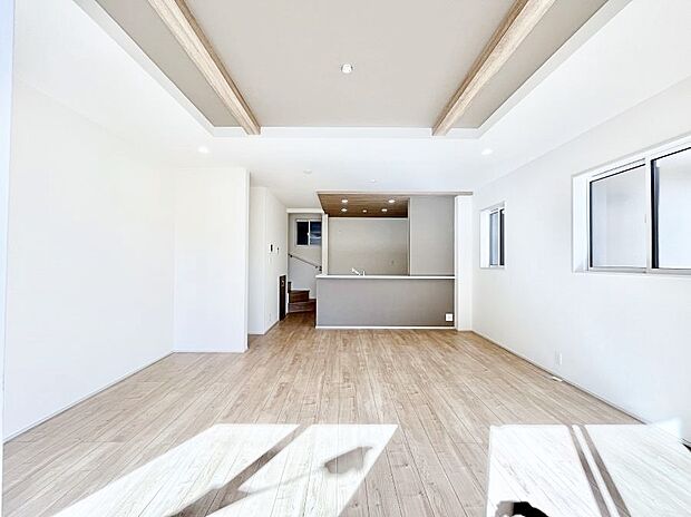 リビング階段、毎日大切な家族とコミュニケーションがとれる家族思いの間取り