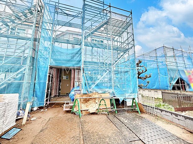 たっぷりの陽光と心地よい風が舞い込む住まい