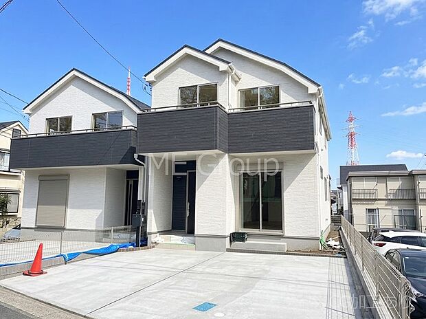 ～Exterior～　閑静な住宅地で子育て家族にピッタリ。毎日のお散歩も快適な緑に恵まれたエリアで、自然に包まれた穏やかな暮らしを実現するための、ゆとりある住環境が整っています。