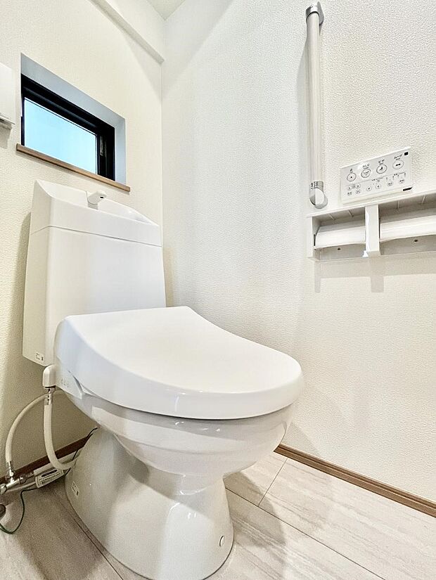 トイレは1階と2階それぞれに配置されていてとても便利です。