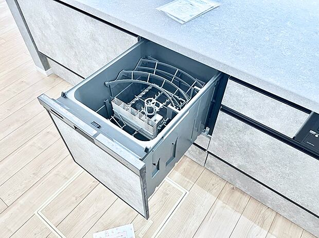 面倒なお片づけは食洗機にお任せ!家事の負担が減って、時間にも気持ちにもゆとりができます。