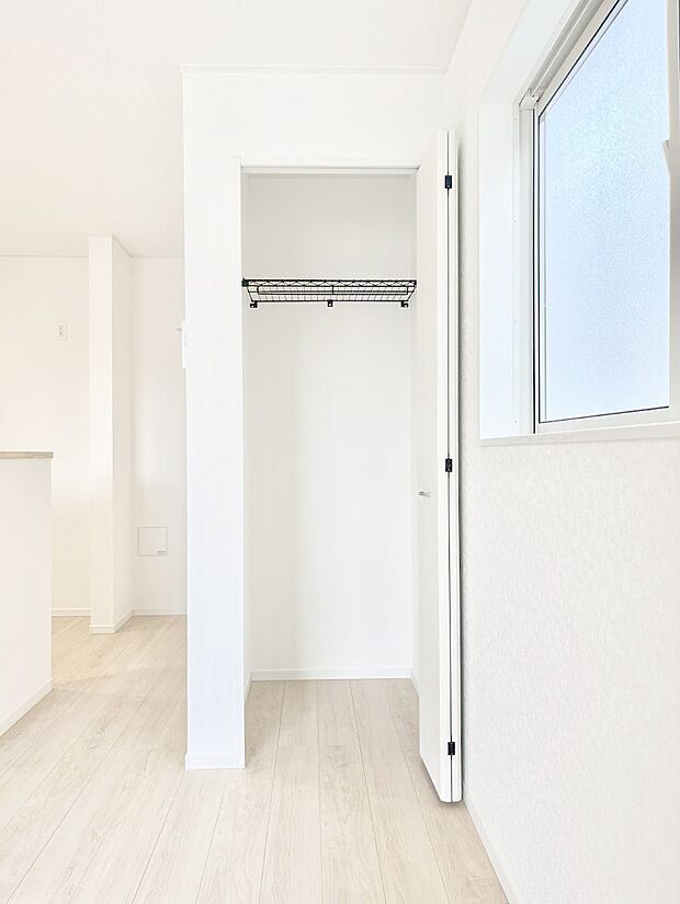 ◆3号棟◆物が集まりそうなLDKもスッキリ片付きます。