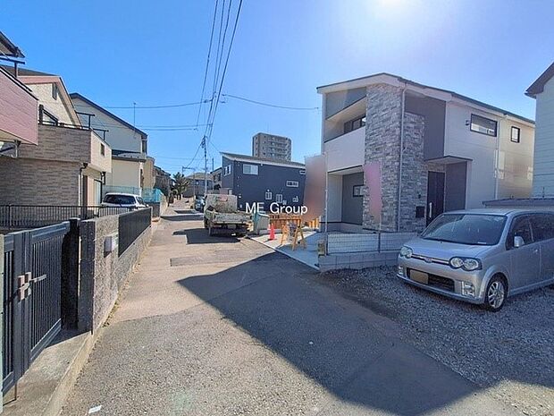 ~Exterior~ 住宅地になっているので車量も少なく、静かな立地です。子育て環境も良好です♪♪周辺環境もあわせてご案内させて頂きます。