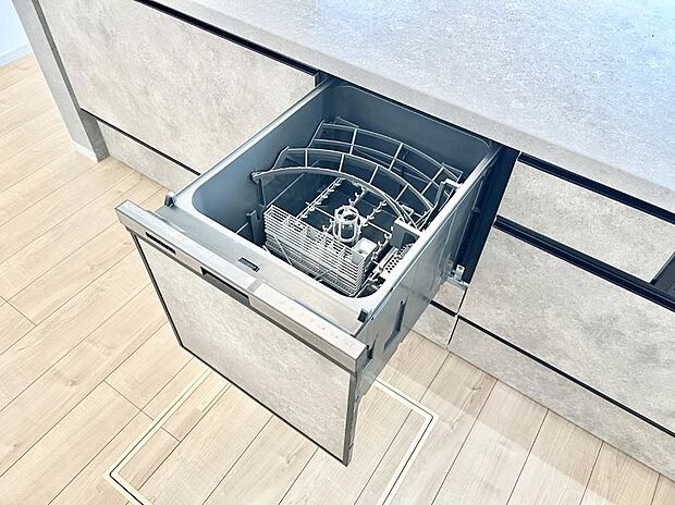 面倒なお片づけは食洗機にお任せ!家事の負担が減って、時間にも気持ちにもゆとりができます。