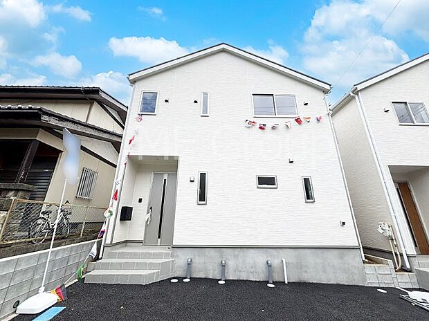 ~Exterior~ 首都圏で憧れのスローライフ♪緑に囲まれた土地は都会の喧騒を忘れられそう。四季を通じて自然と触れ合えるスポットが周辺には盛りだくさん!住みたくなる家。暮らしたい町。