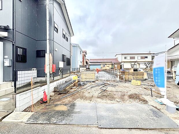 ◆2号棟◆~Exterior~ JR成田線「湖北」駅より徒歩10分!駅近の利便性と豊かな自然を享受する住環境のもと、彩り豊かな快適な暮らしは家族を笑顔にしてくれそうです。