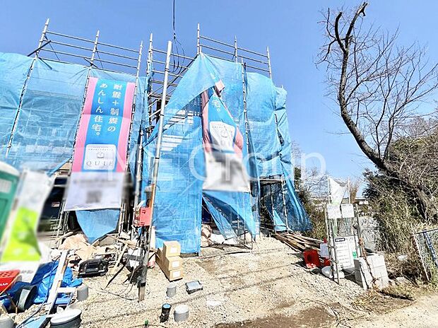 ◆6号棟◆~Exterior~ 閑静な住宅地で子育て家族にピッタリ。 毎日のお散歩も快適な緑に恵まれたエリアで、自然に包まれた穏やかな暮らしを実現するための、ゆとりある住環境が整っています。