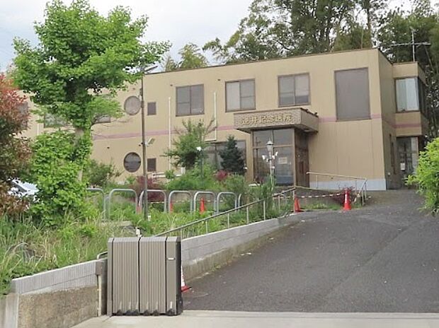 病院 200m 逆井記念医院