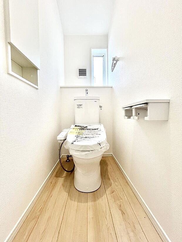 トイレは1階と2階それぞれに配置されていてとても便利です。