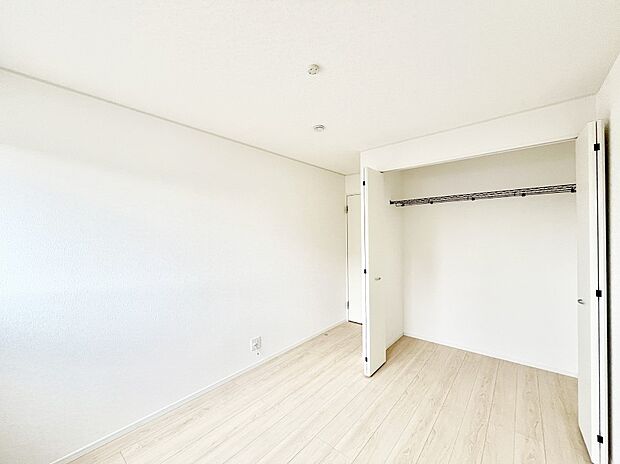 収納が充実しているので居住スペースを広々使えます