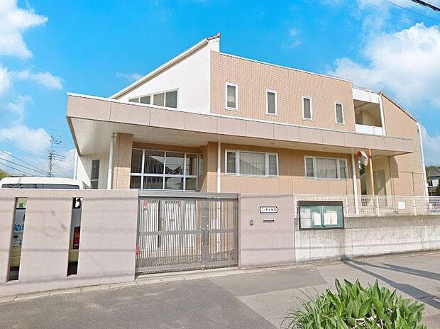 幼稚園・保育園 800m 泉幼稚園