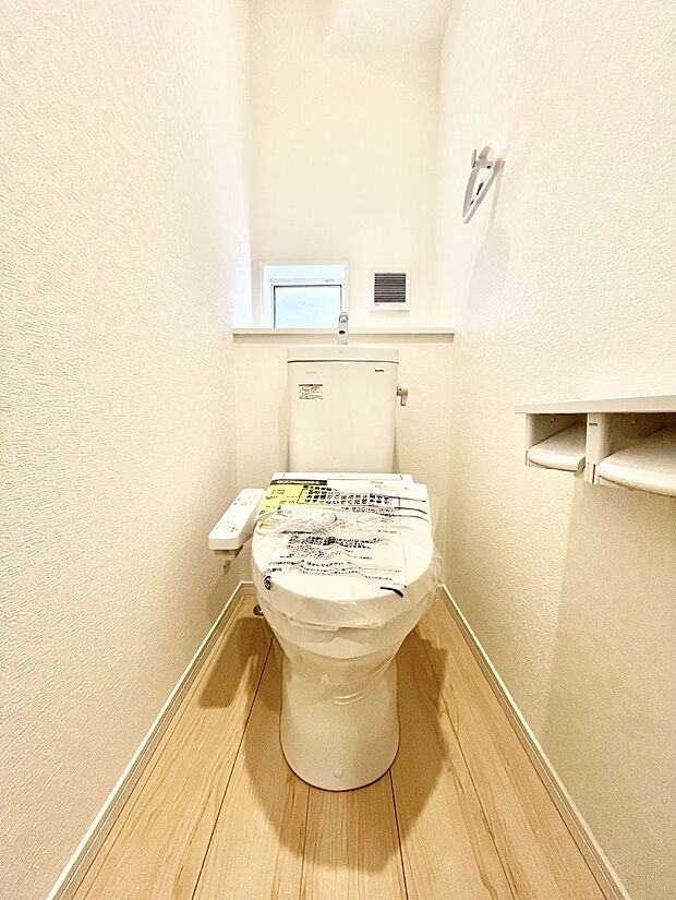 トイレは1階と2階それぞれに配置されていてとても便利です。