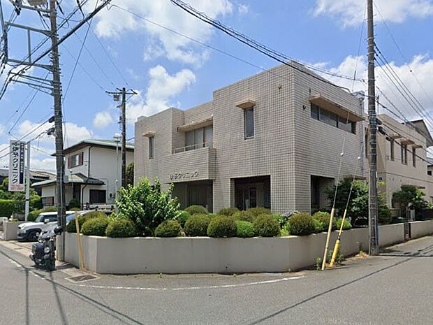 病院 500m 伊予クリニック