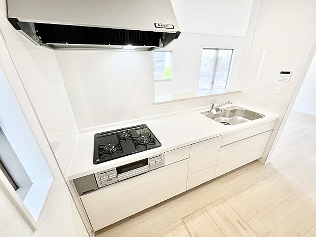 カウンター越しにお話しをしながら毎日のお料理をもっと楽しく