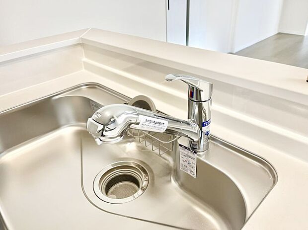 ◆A号棟◆いつでも清潔なおいしいお水を。一つの水栓で水道水と浄水を使い分け。