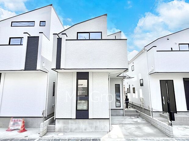 たっぷりの陽光と心地よい風が舞い込む住まい