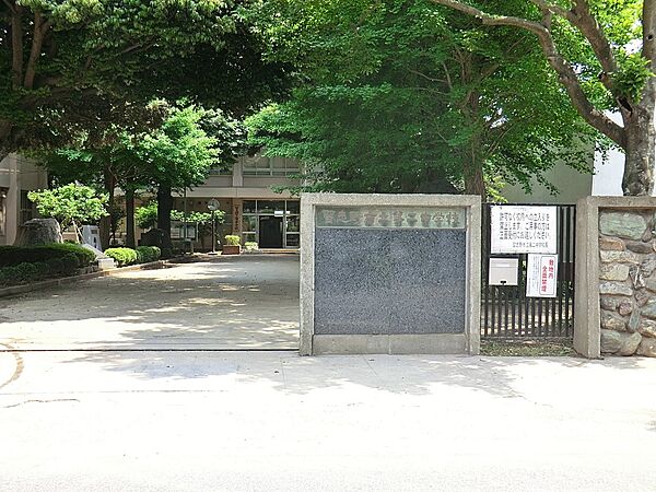 中学校 680m 習志野市立第二中学校