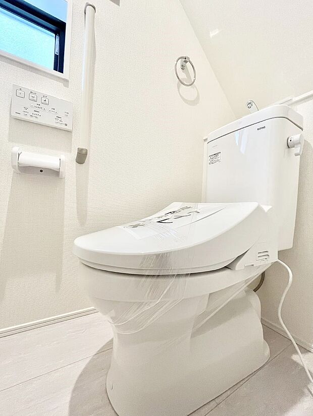 トイレは安心の2箇所!朝のバタバタも一安心です。