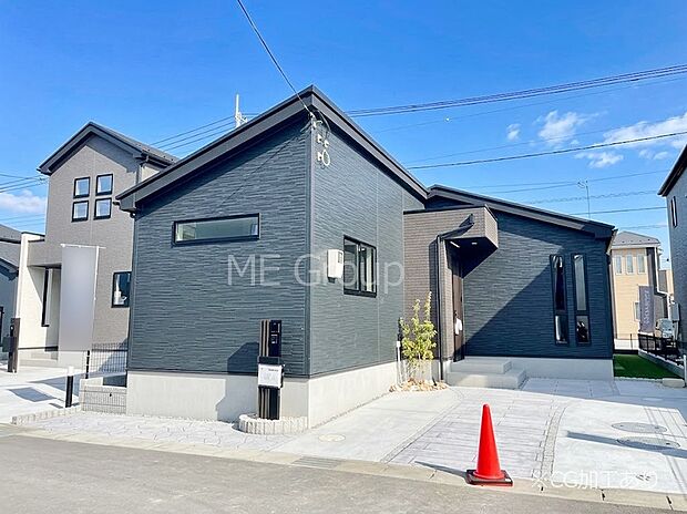 たっぷりの陽光と心地よい風が舞い込む住まい