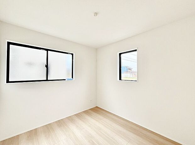 2面採光を確保した明るい空間。家族みんなが快適な暮らしを実現する設計です。