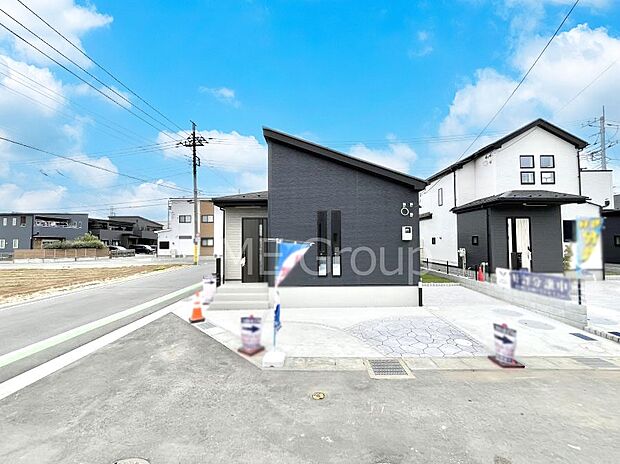 たっぷりの陽光と心地よい風が舞い込む住まい