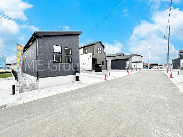 前面道路はきちんと整備されています