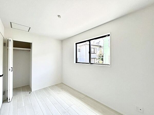 収納が充実しているので居住スペースを広々使えます