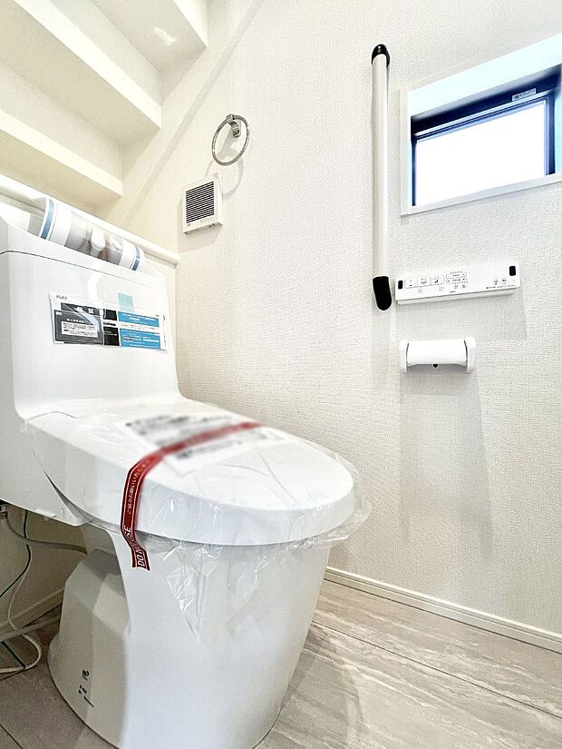 トイレは1階と2階それぞれに配置されていてとても便利です。 