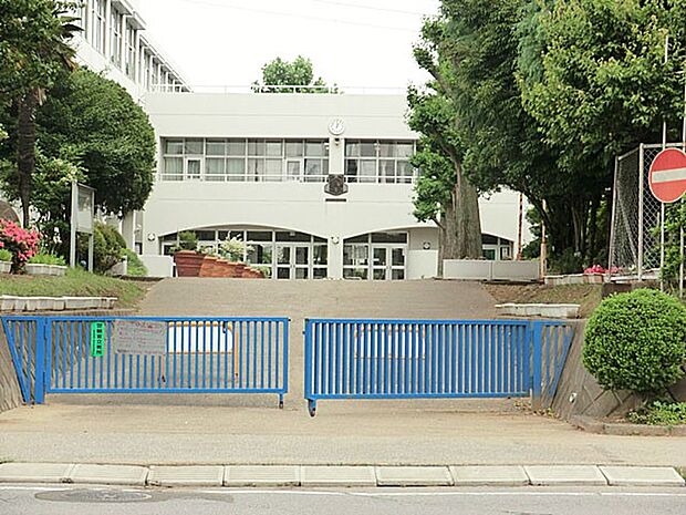 中学校 1049m 柏市立大津ケ丘中学校