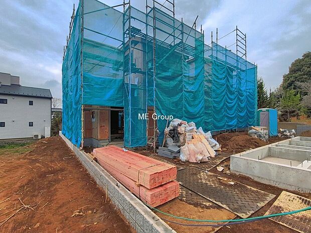 ◆B号棟◆~Exterior~ 忙しく過ぎゆく日常を置き去るほど、ゆったりした時間が流れる住環境。『快適』は「家」と「街」と「環境」が調和した時に訪れるだと改めて感じさせてくれます。