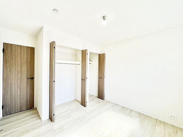 収納が充実しているので居住スペースを広々使えます