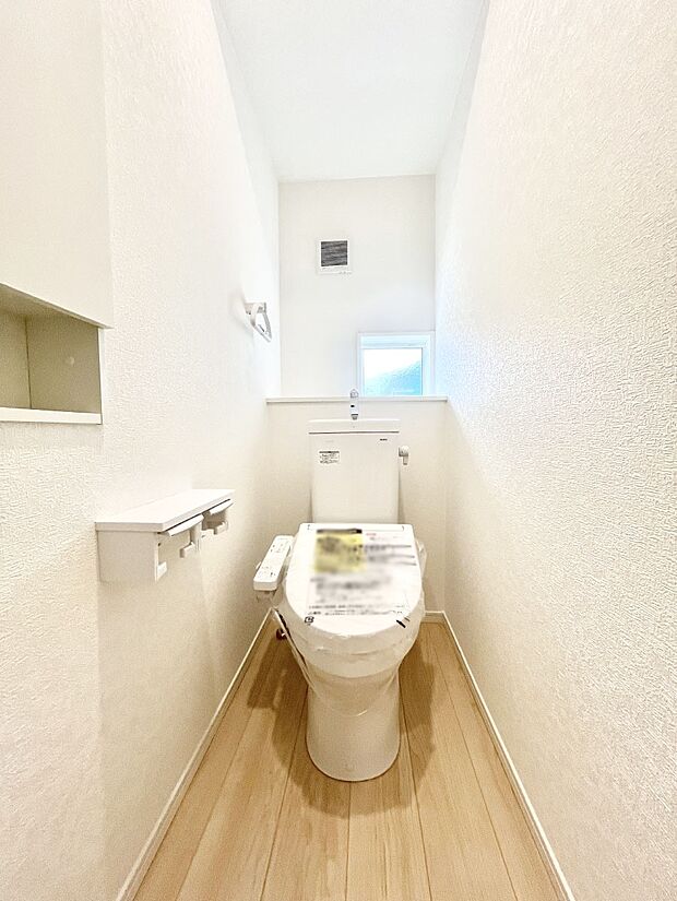 トイレは1階と2階それぞれに配置されていてとても便利です。
