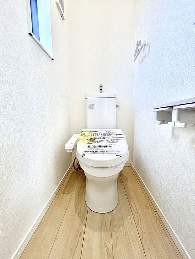 トイレは1階と2階それぞれに配置されていてとても便利です。 
