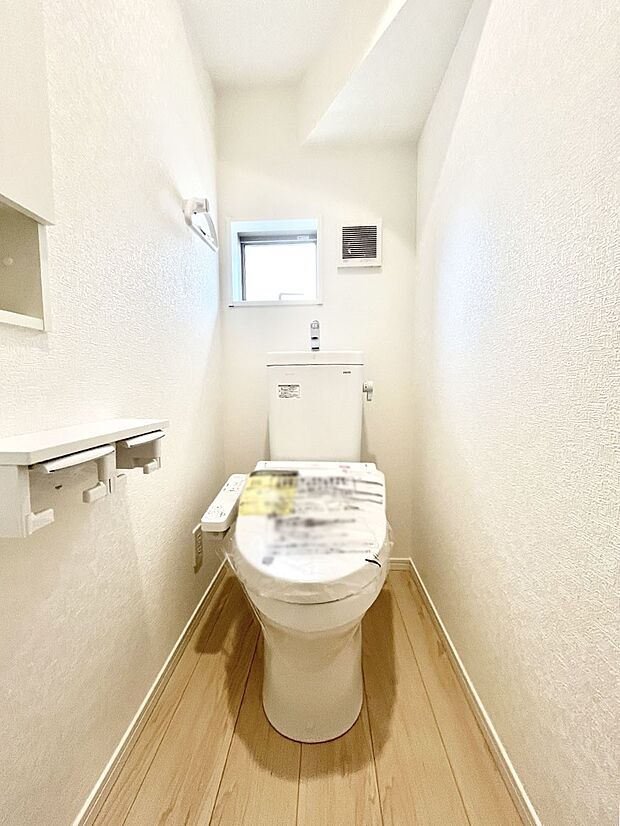 トイレは1階と2階それぞれに配置されていてとても便利です。