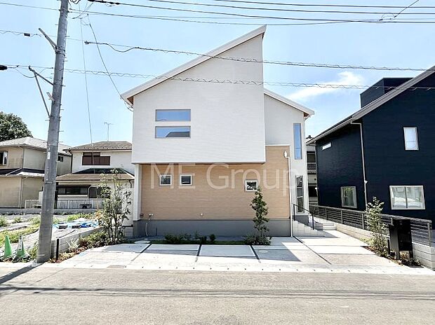 たっぷりの陽光と心地よい風が舞い込む住まい