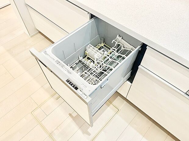 面倒なお片づけは食洗機にお任せ!家事の負担が減って、時間にも気持ちにもゆとりができます。