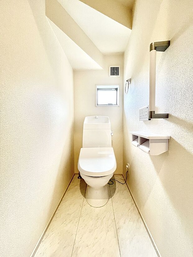トイレは1階と2階それぞれに配置されていてとても便利です。