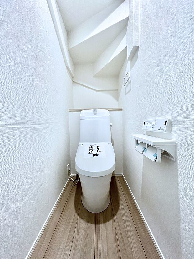 トイレは1階と2階それぞれに配置されていてとても便利です。