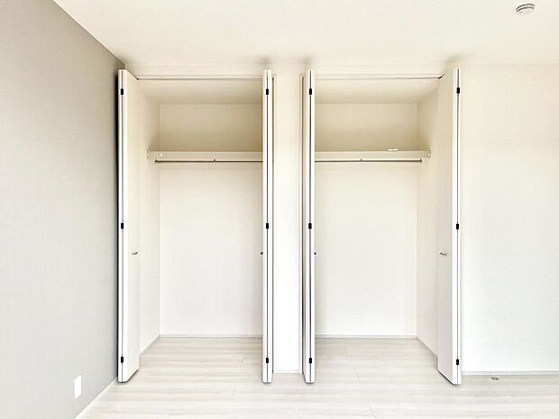 たっぷりの収納スペースで快適に暮らせそう