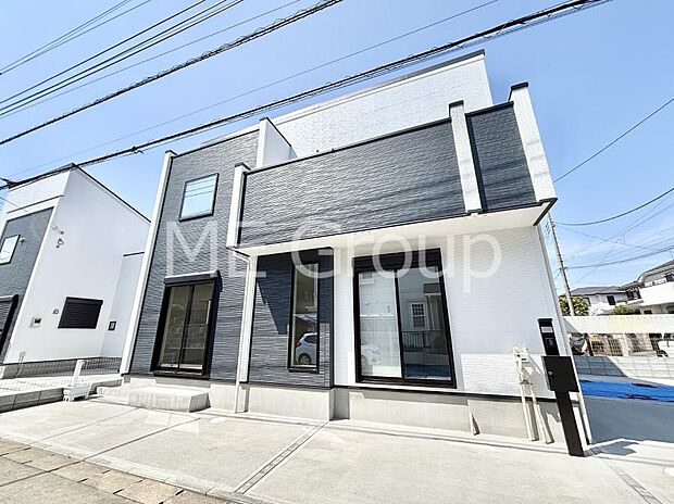 たっぷりの陽光と心地よい風が舞い込む住まい