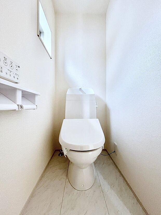 トイレは1階と2階それぞれに配置されていてとても便利です。