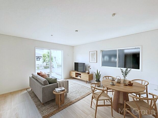 ◆1号棟◆～Living～　家族の食事や団らんのほか、子どもを遊ばせたり、友人を招いたりするLDKは住まいの中心。長時間過ごす場所だから、その空間は住まい全体の居心地を左右します。※家具はCGです