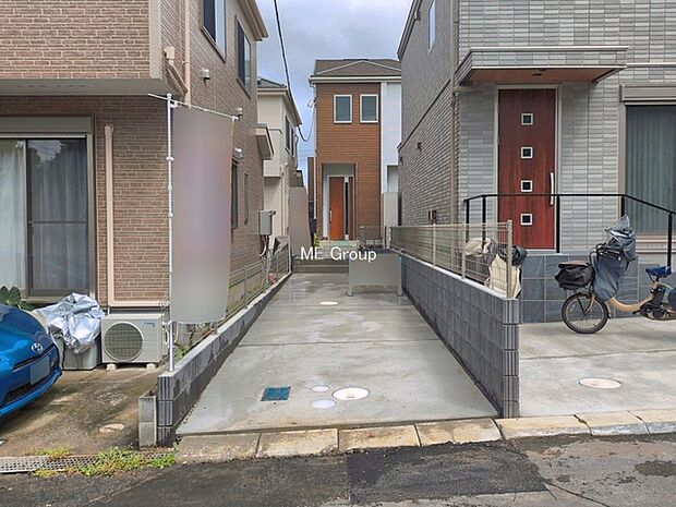 ～Exterior～　閑静な住宅地で子育て家族にピッタリ。毎日のお散歩も快適な緑に恵まれたエリアで、自然に包まれた穏やかな暮らしを実現するための、ゆとりある住環境が整っています。