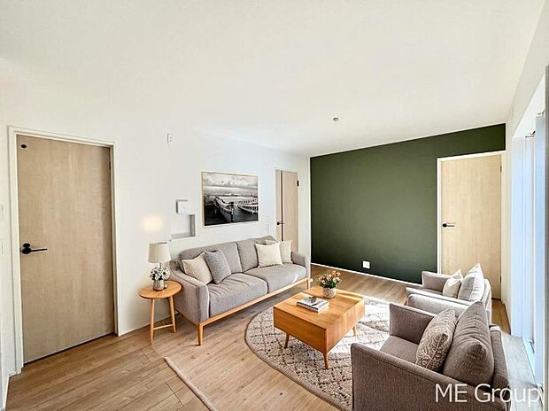 ～Living～  家族の食事や団らんのほか、子どもを遊ばせたり、友人を招いたりするLDKは住まいの中心。  長時間過ごす場所だから、その空間は住まい全体の居心地を左右します。※家具はＣＧです。