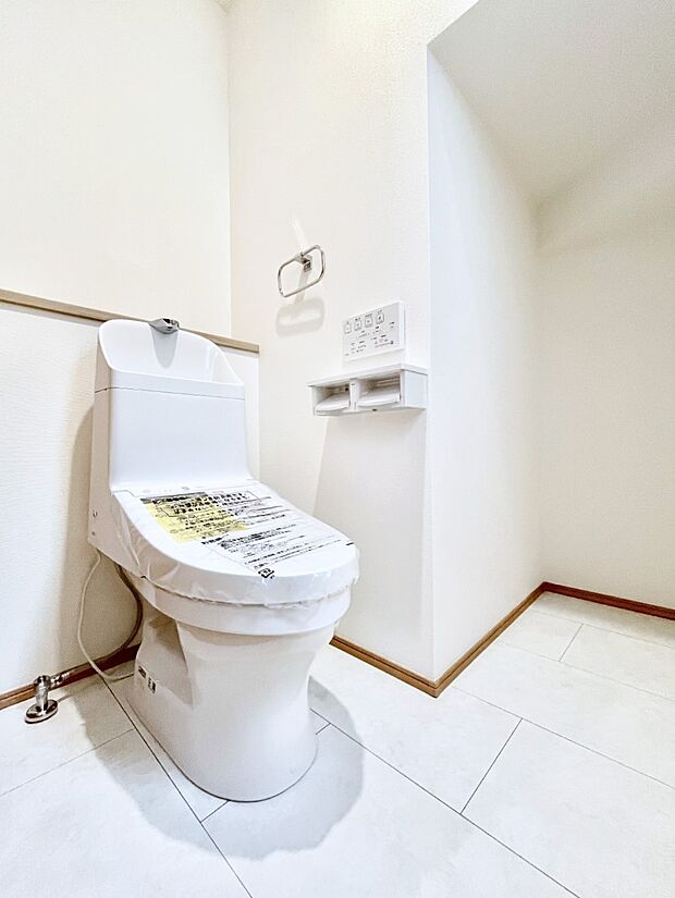 トイレは安心の2箇所!朝のバタバタも一安心です。