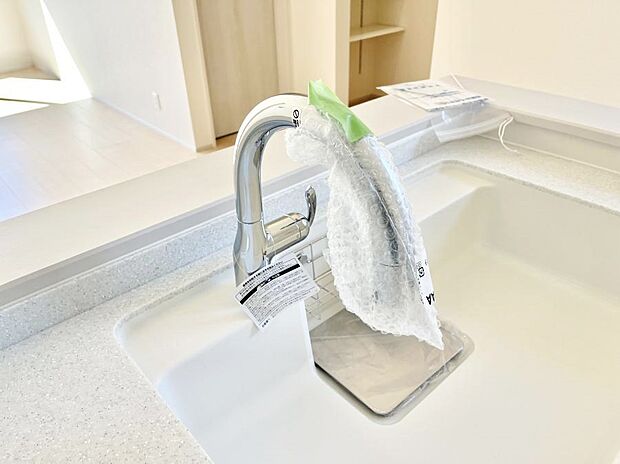 衛生的なタッチレス水栓