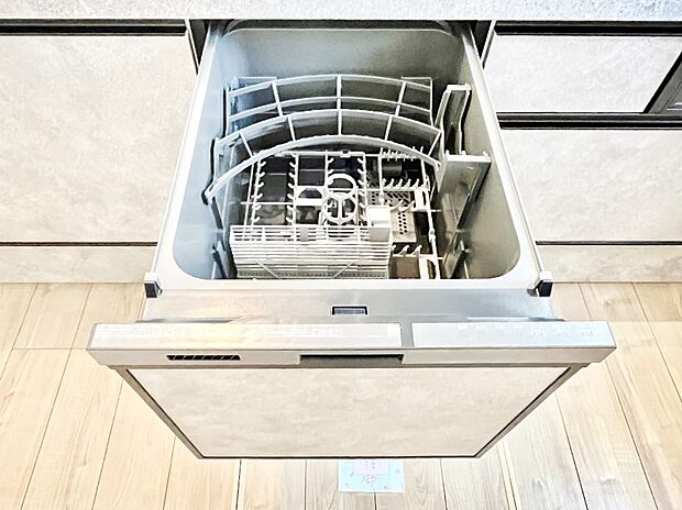面倒なお片づけは食洗機にお任せ!家事の負担が減って、時間にも気持ちにもゆとりができます。