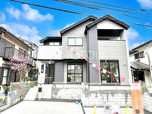 ～Exterior～　首都圏で憧れのスローライフ♪緑に囲まれた土地は都会の喧騒を忘れられそう。四季を通じて自然と触れ合えるスポットが周辺には盛りだくさん！住みたくなる家。暮らしたい町。