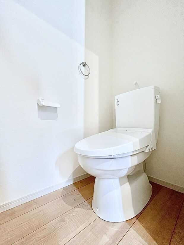 トイレは1階と2階それぞれに配置されていてとても便利です。