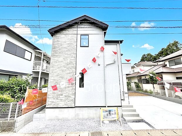 ～Exterior～　緑に恵まれた閑静な住宅地は、伸び伸びスローライフを叶えてくれます。自然豊富な季節の移ろいを身近に感じられる環境で子育てすれば、お子様もきっと素直に成長してくれるはずです！